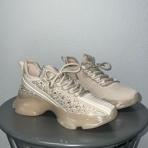 Steve Madden maxima sneakers🤍🤎